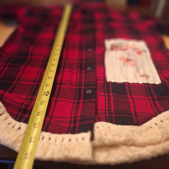 DIY Custom Flannel Shirt with Floral Skull Design & fringe hem - Picture 8 of 15